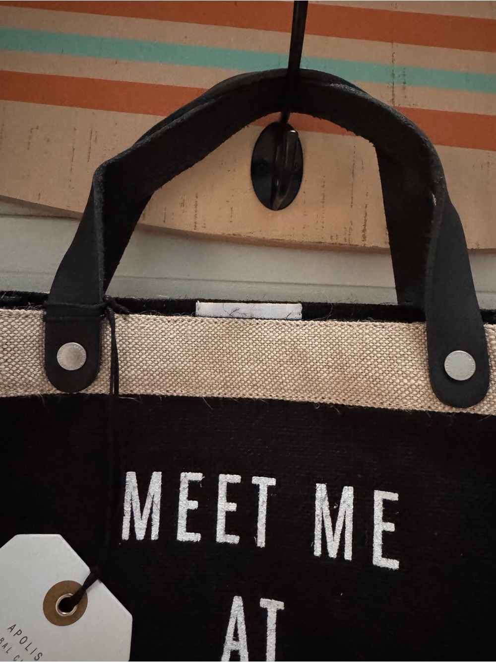 Meet Me At The Plaza Black & Natural Tote Bag NWTO - Picture 6 of 14